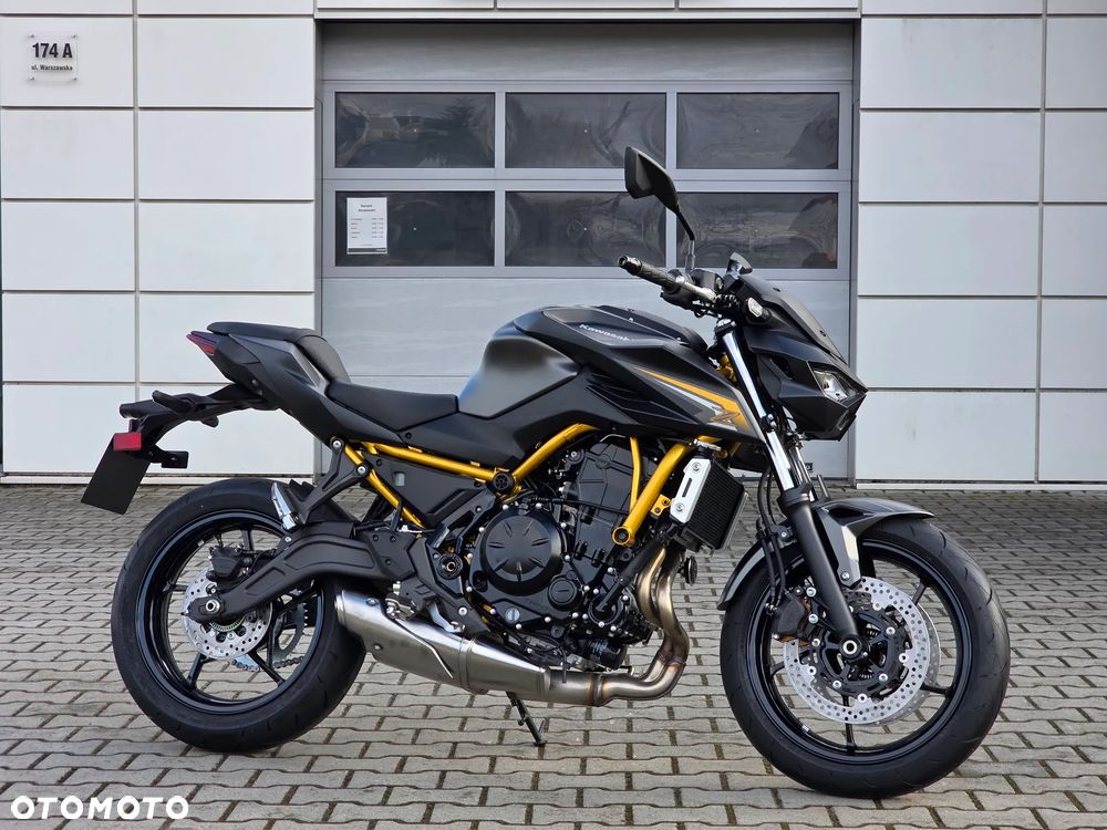 Kawasaki Z 650 - 5