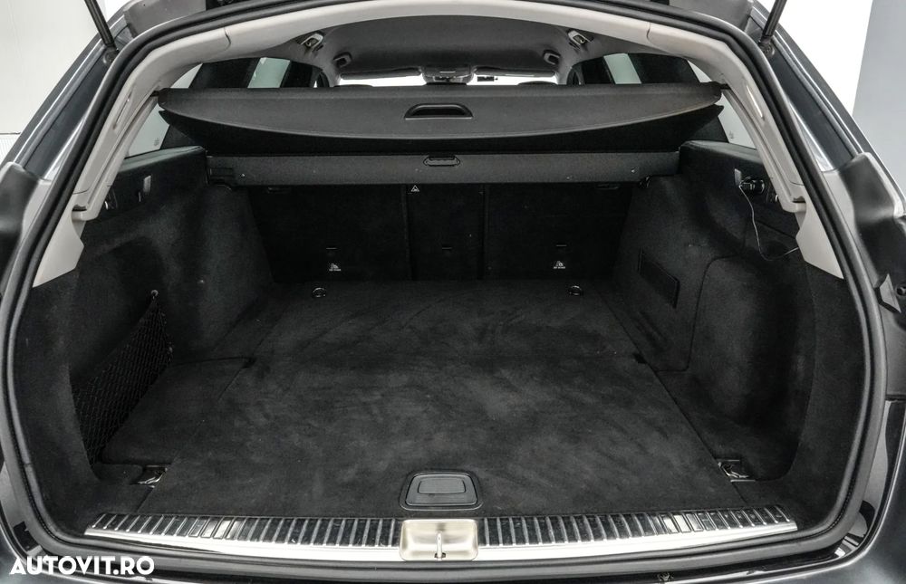 Mercedes-Benz E 200 d T 9G-TRONIC AMG Line - 24