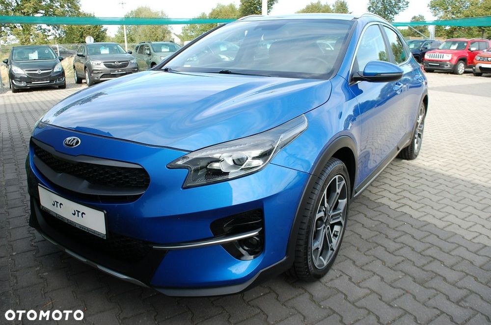 Kia XCeed - 19