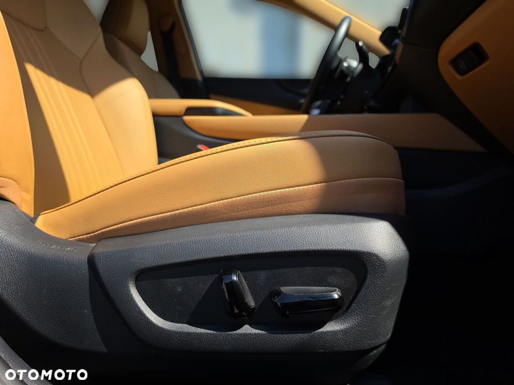 Lexus NX - 29