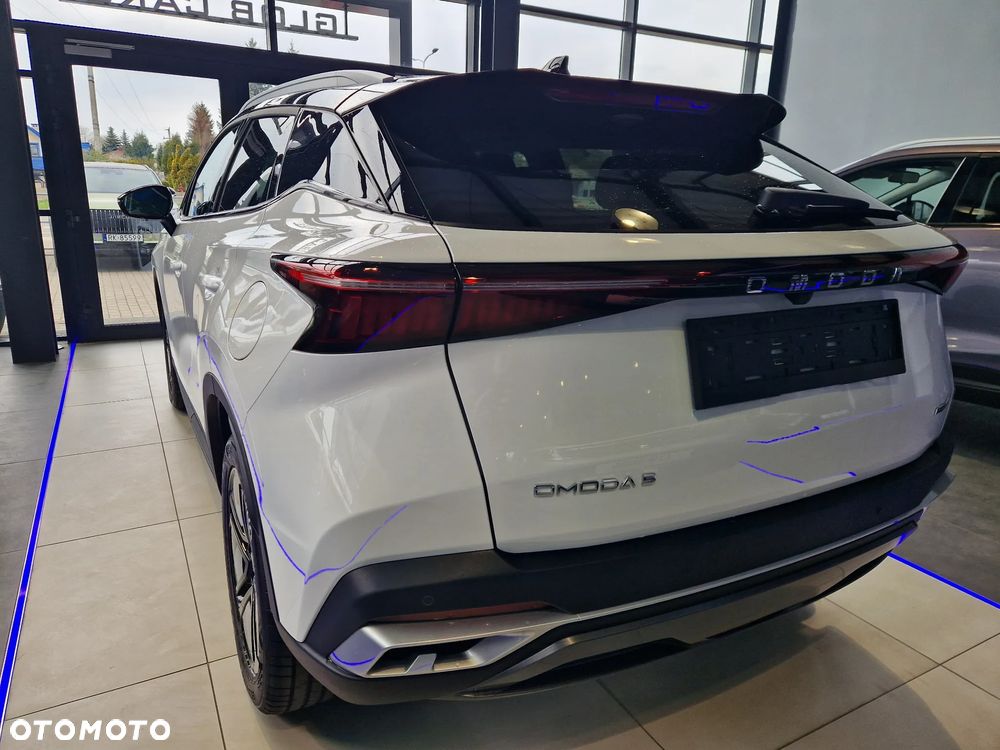 Omoda 5 1.5 T-GDI Hybrid Premium DHT - 19