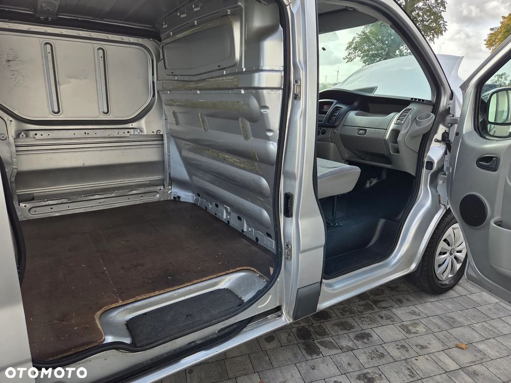 Renault Trafic Long L2H1 - 18