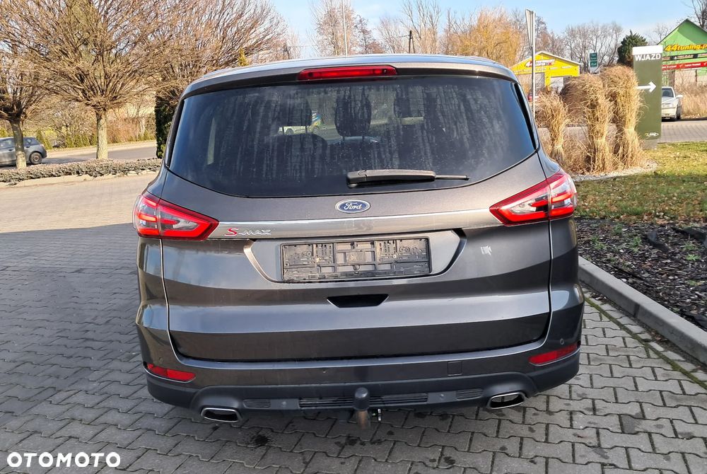Ford S-Max - 6
