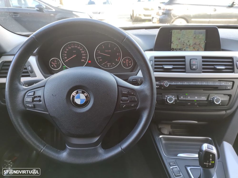 BMW 320 d Auto - 20