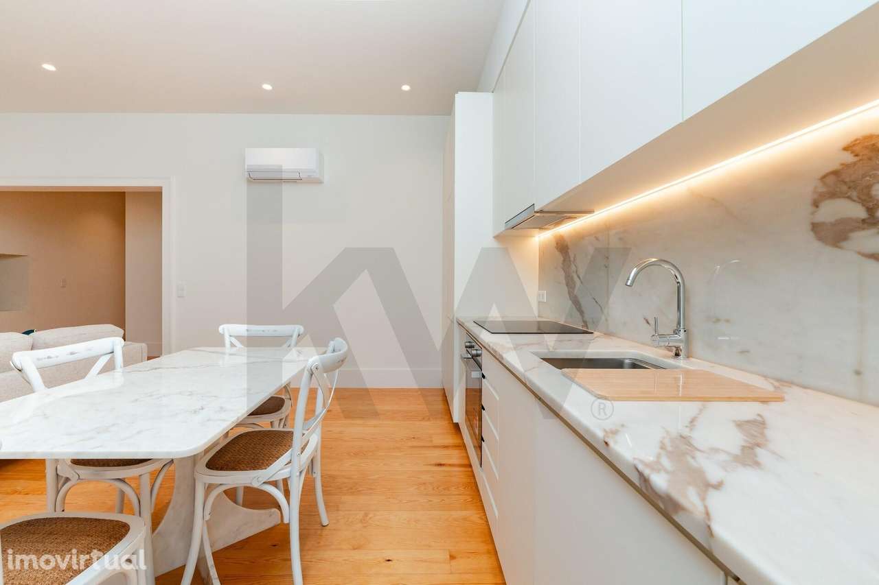 T2 de Luxo com Vista Rio no Largo de Santos — Elegância e História no - Grande imagem: 3/33