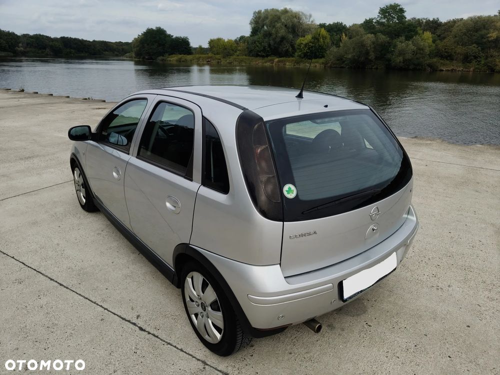 Opel Corsa 1.2 16V Cosmo Easytronic - 31