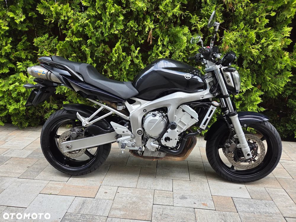 Yamaha FZ6 - 2