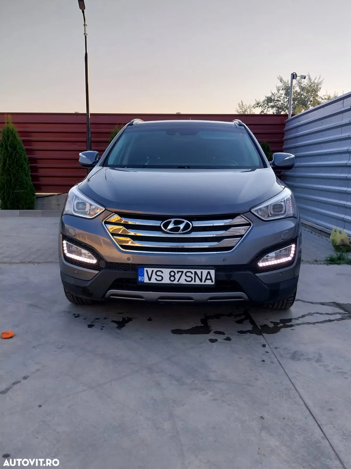 Hyundai Santa Fe - 2