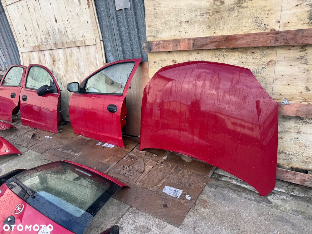 Opel Corsa c czerwone bordowe drzwi przednie przód prawe lewe maska lampy przód przednie lampy tył tylnie maska błotnik prawy lewe lampy tył belka przód - 8