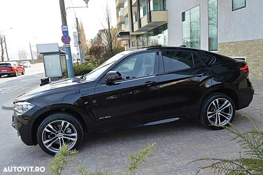 BMW X6 xDrive30d - 33