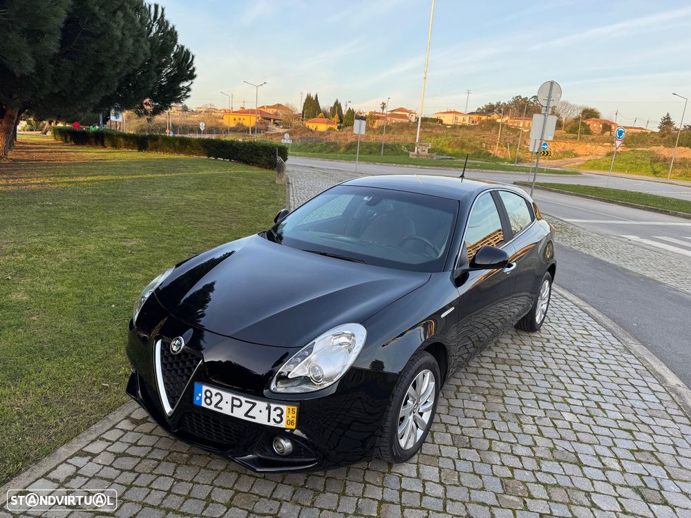 Alfa Romeo Giulietta 1.4 T M-air Distinctive - 1