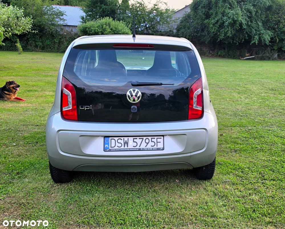 Volkswagen up! 1.0 high Perfectline - 23
