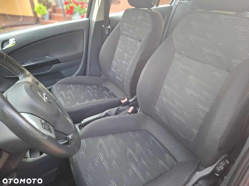 Opel Corsa 1.2 16V Enjoy - 8