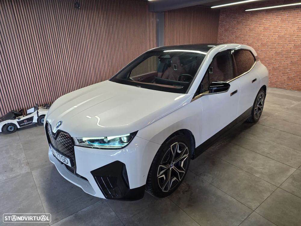 BMW iX xDrive 40 Pack Desportivo - 53