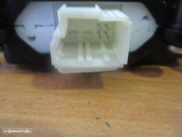 Fecho UA726951607 BMW F34 GT 2014 TRS 6 PINOS - 4