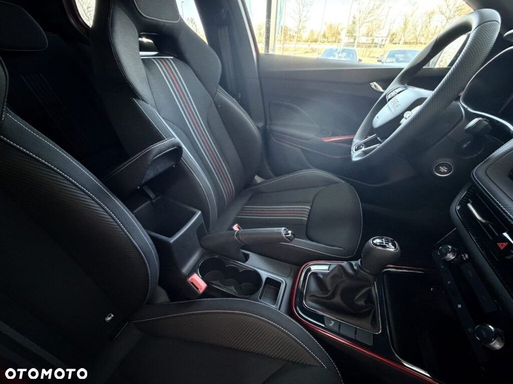 Skoda Fabia 1.0 TSI Monte Carlo - 31