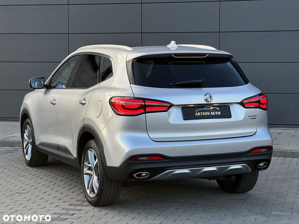 MG EHS Luxury - 5