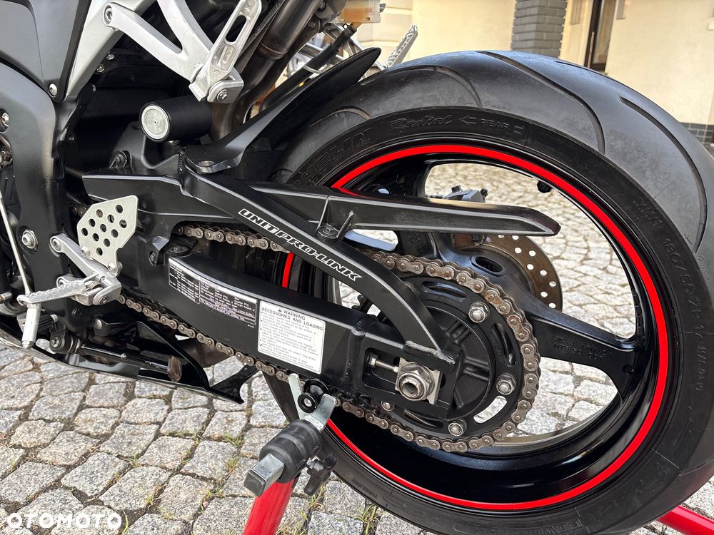 Honda CBR - 23