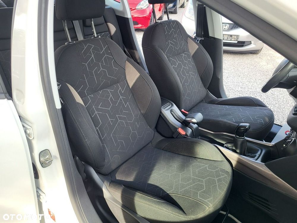 Peugeot 2008 - 24