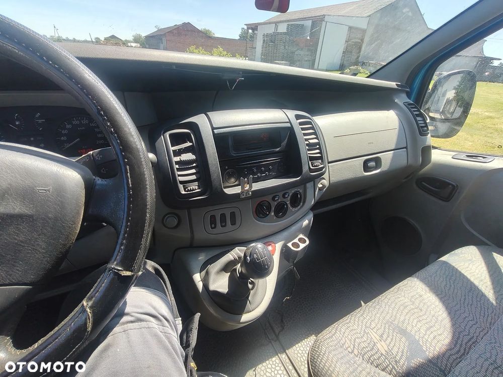 Renault Trafic L2H1 - 15