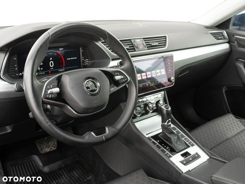 Skoda Superb 2.0 TDI Ambition DSG - 7