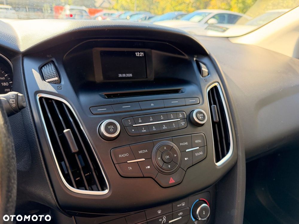 Ford Focus - 21