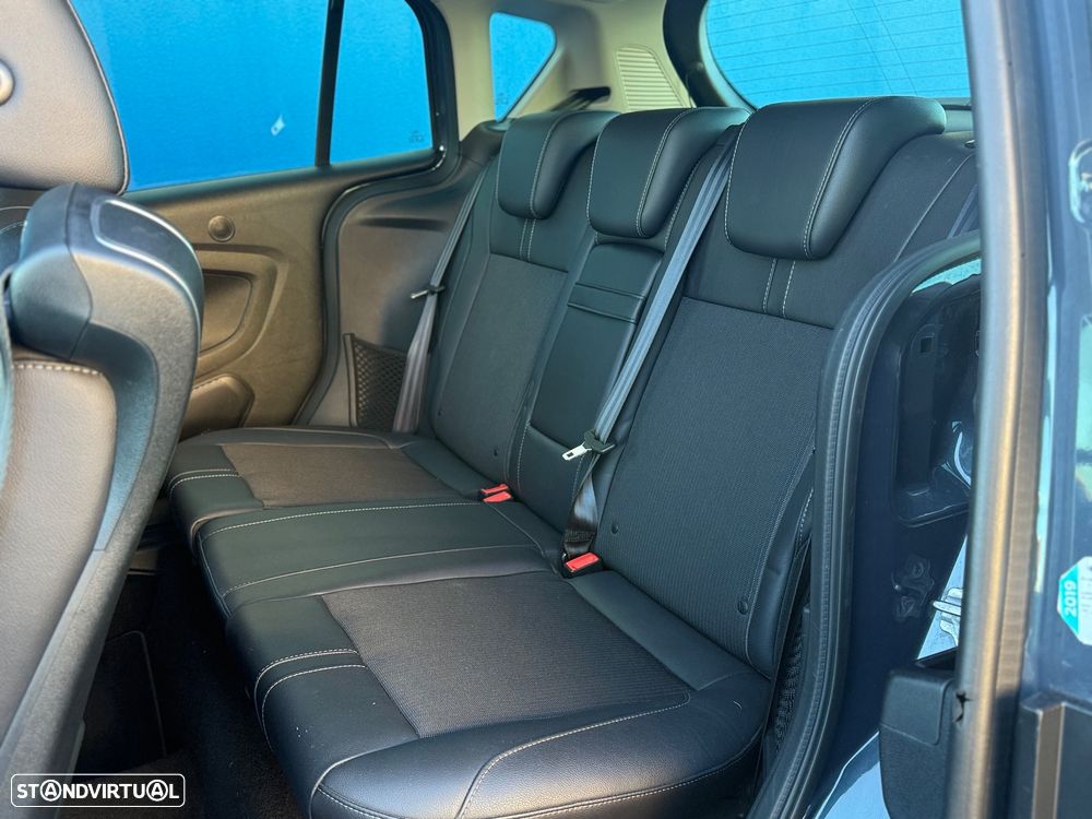 Ford B-Max 1.0 EcoBoost Titanium - 6