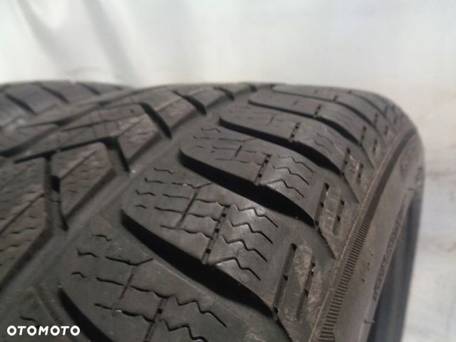PIRELLI WINTER SOTTOZERO 3 225/45R18 95V XL - 6