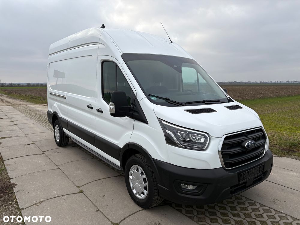 Ford Transit - 1
