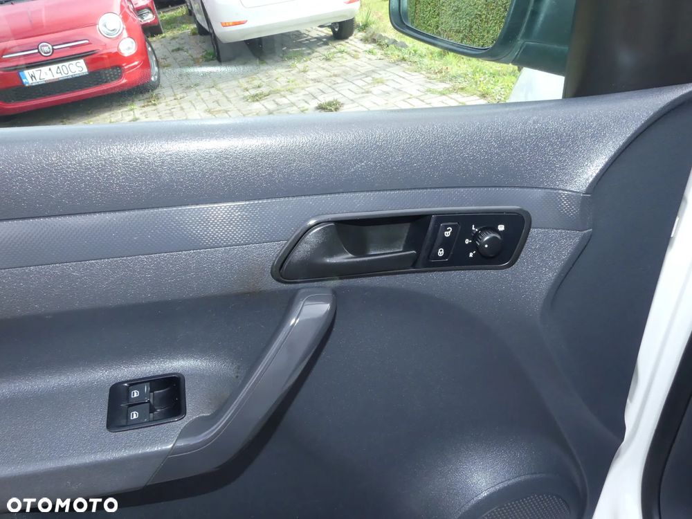 Volkswagen Caddy - 32
