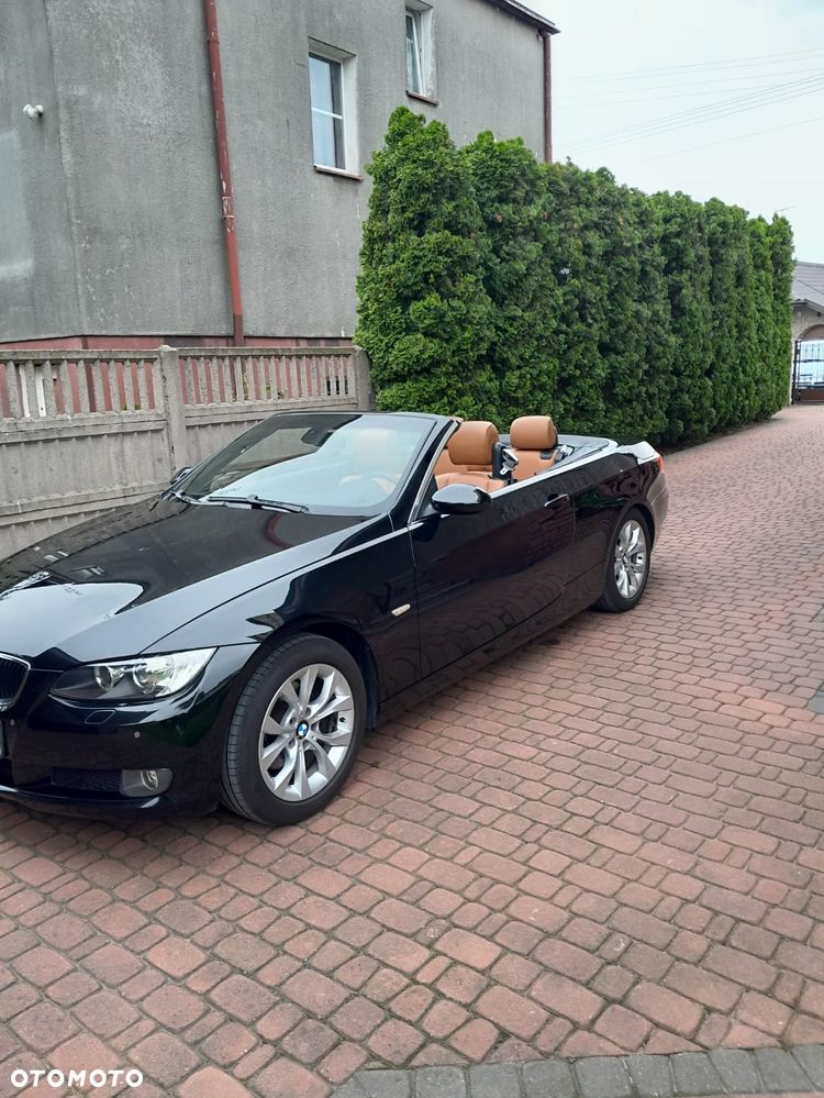 BMW Seria 3 320i - 15