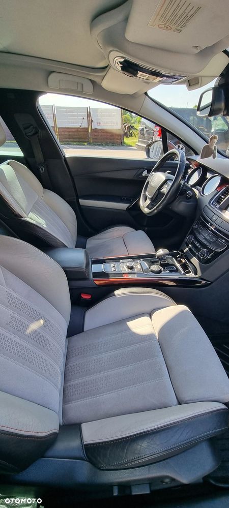 Peugeot 508 RXH 2.0 HDi HYbrid4 - 20