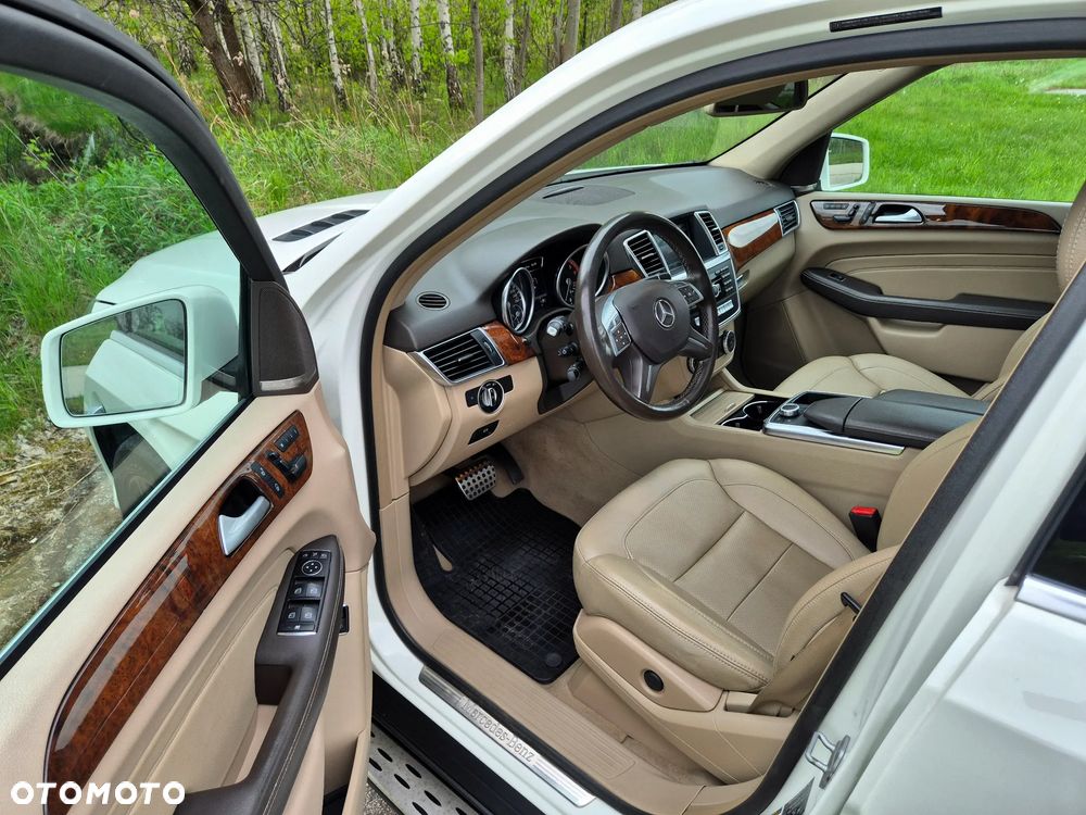 Mercedes-Benz ML 350 BlueTEC 4MATIC 7G-TRONIC - 9