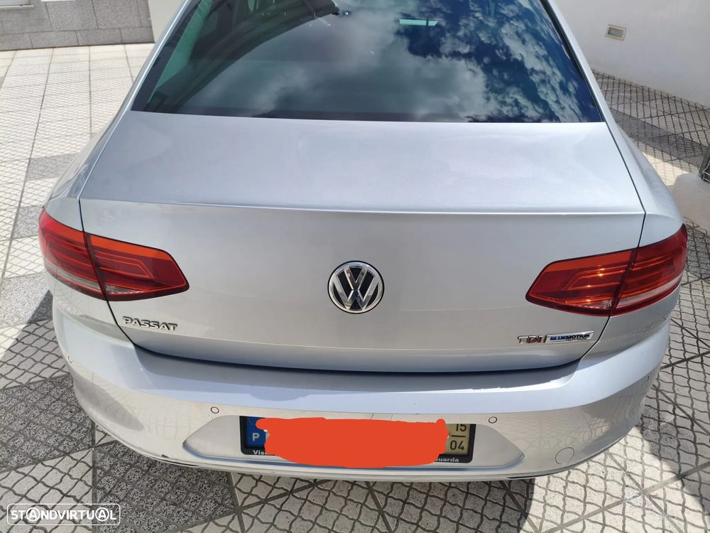 VW Passat 1.6 TDI BlueMotion - 7