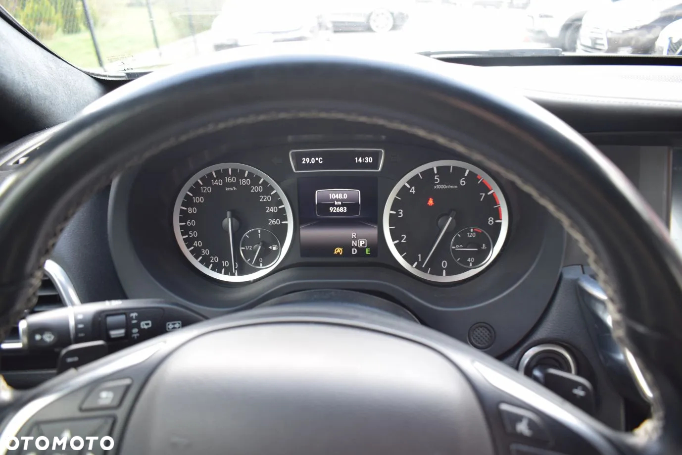 Infiniti Q30 2.0t DCT AWD Sport City Black - 10