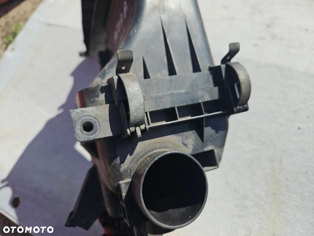 Obudowa filtra powietrza Opel Agila B Suzuki Splash 1,0 2009r 13700-51KA0 - 7