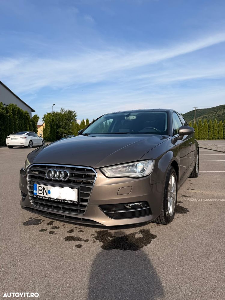 Audi A3 2.0 TDI S tronic - 2