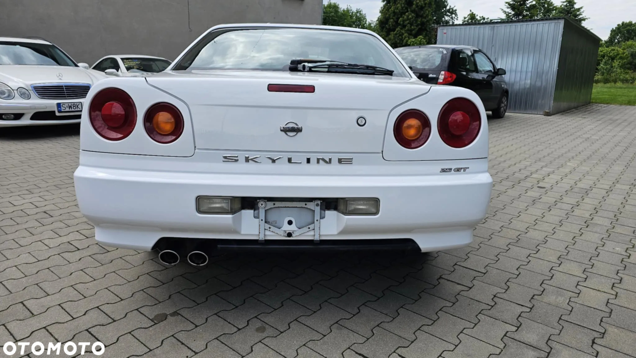 Nissan Skyline - 7