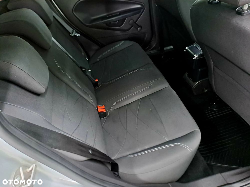 Ford Fiesta 1.25 Silver X (Trend) EU5 - 20