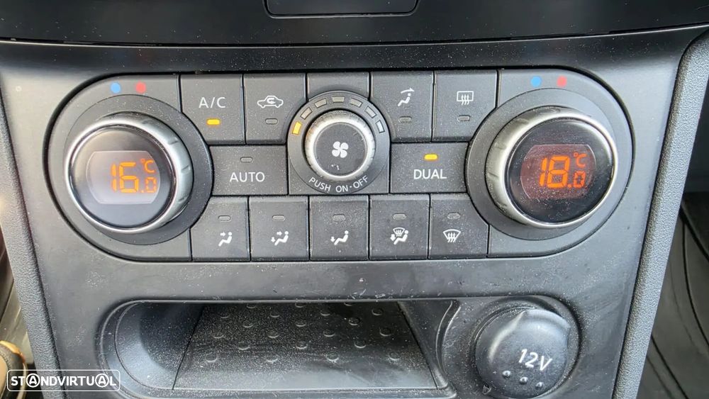 Nissan Qashqai +2 1.6 dCi Tekna Premium 18 360 S&S - 13