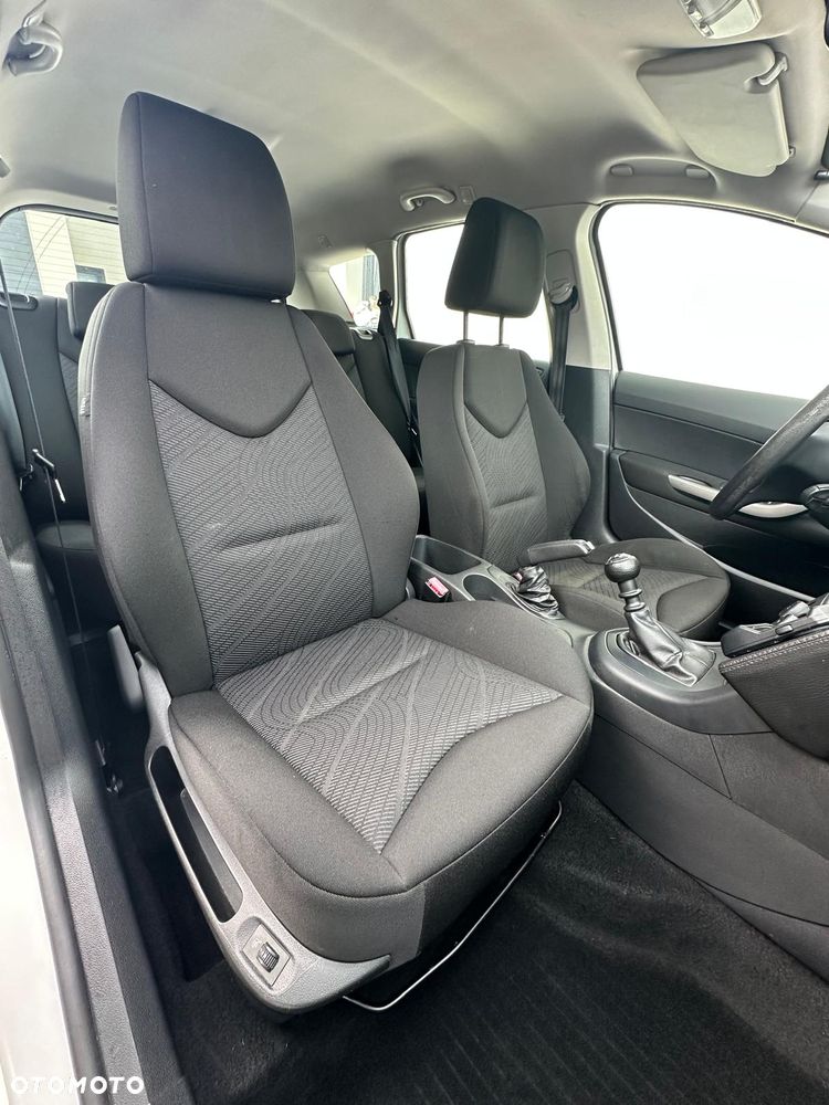 Peugeot 308 HDi FAP 110 Tendance - 23