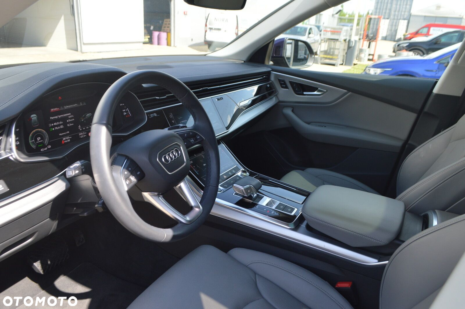 Audi Q8 - 6