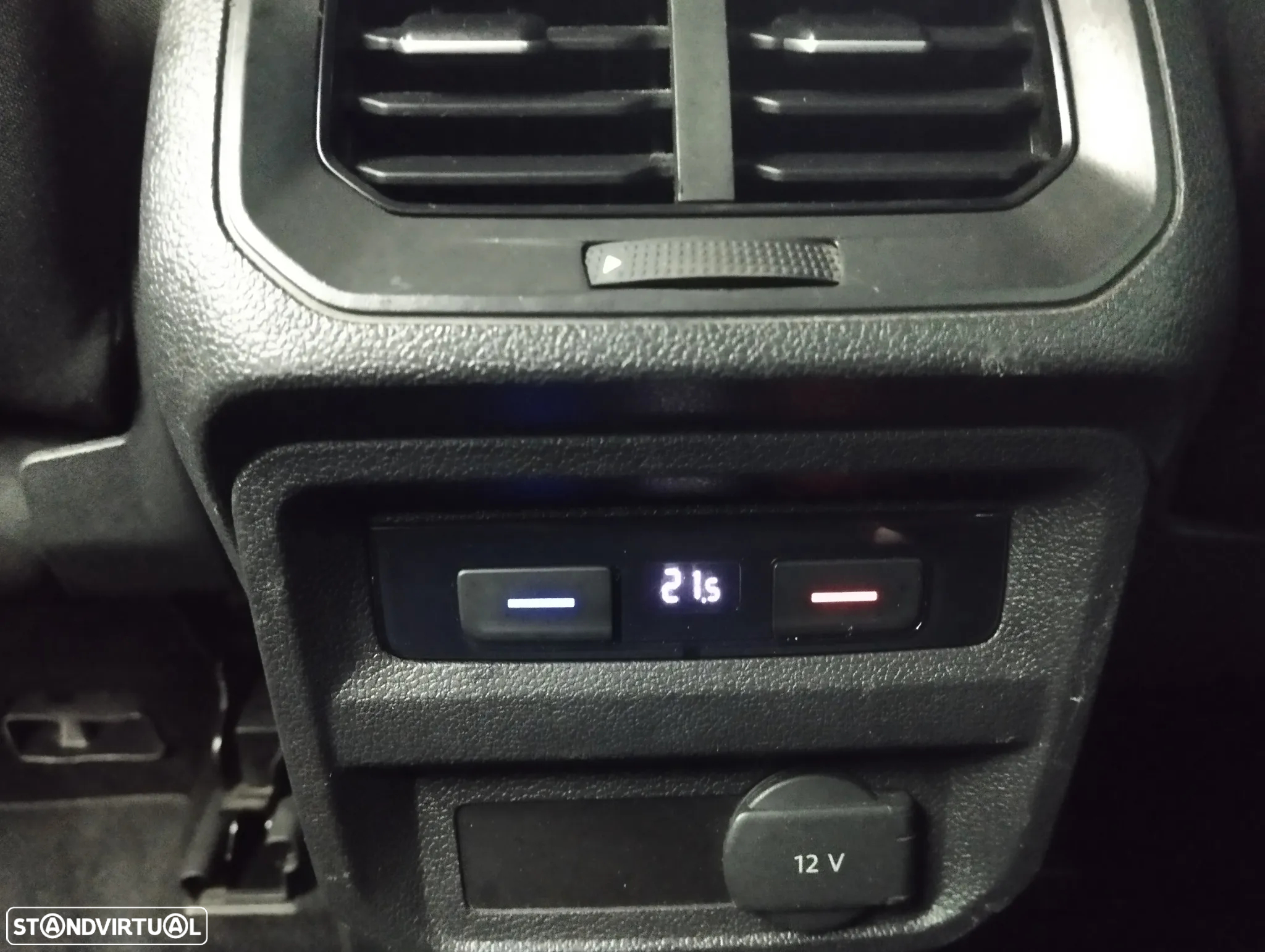 VW Tiguan 2.0 TDI Confortline - 14