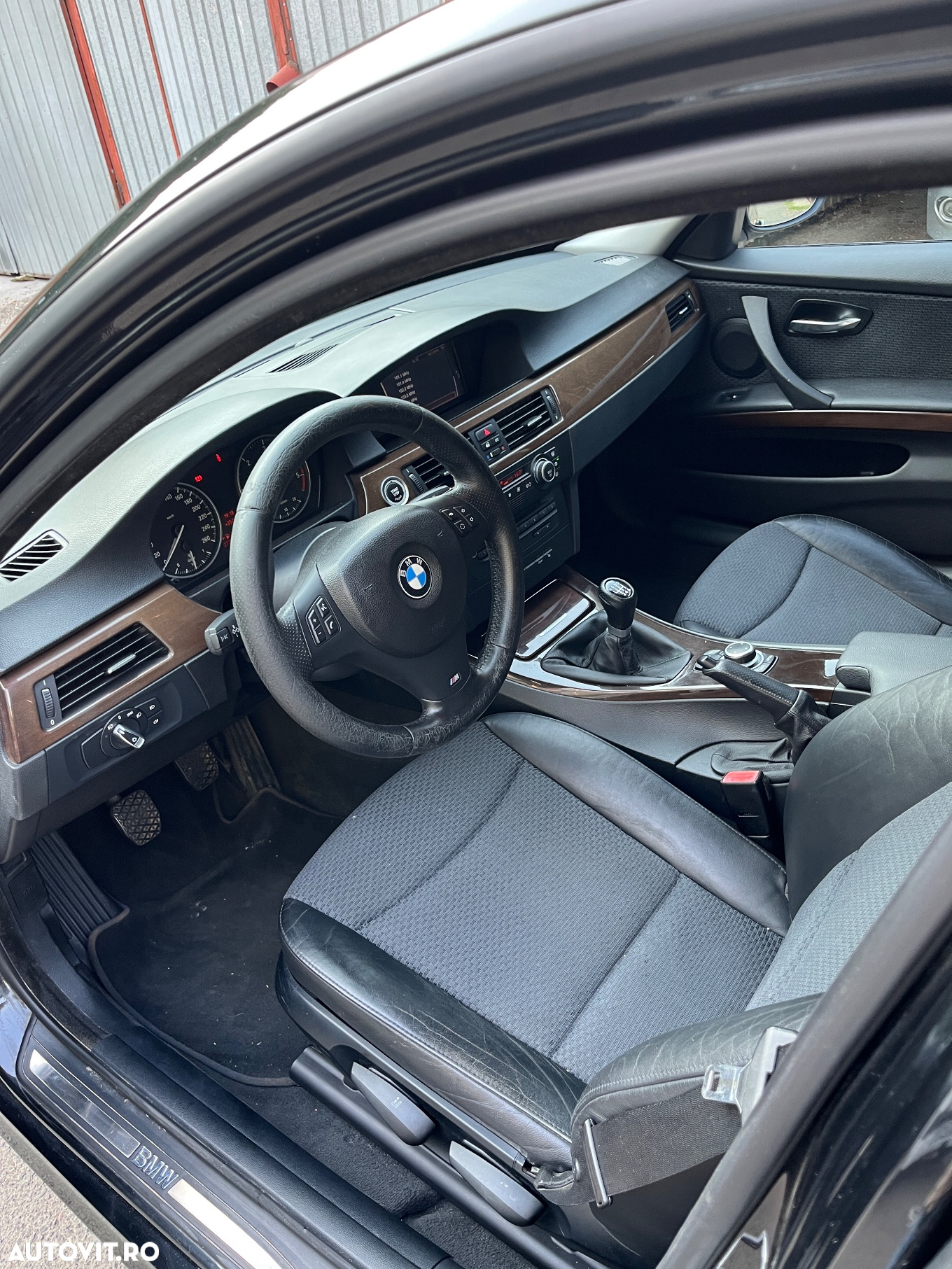 BMW Seria 3 320d - 14