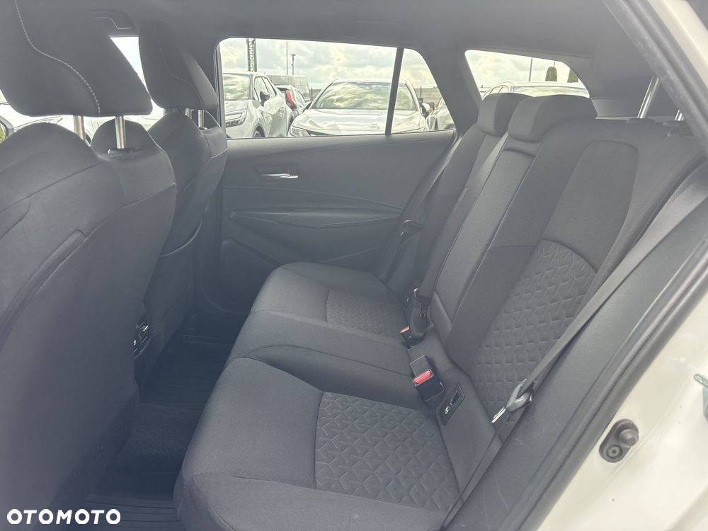 Toyota Corolla 1.8 Hybrid Comfort - 12