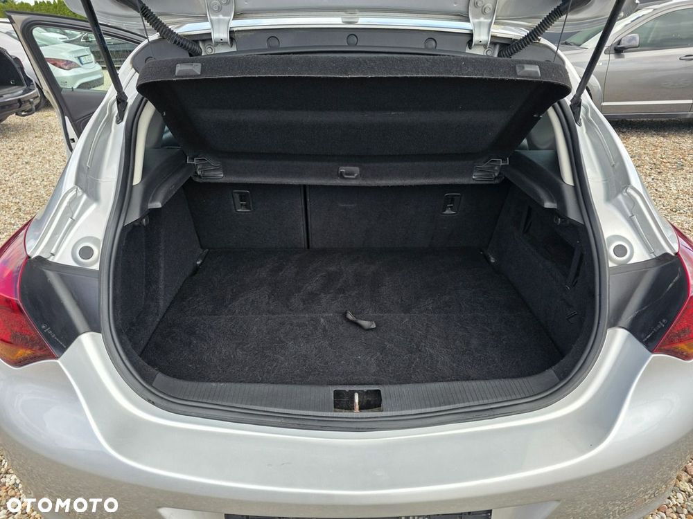 Opel Astra - 10