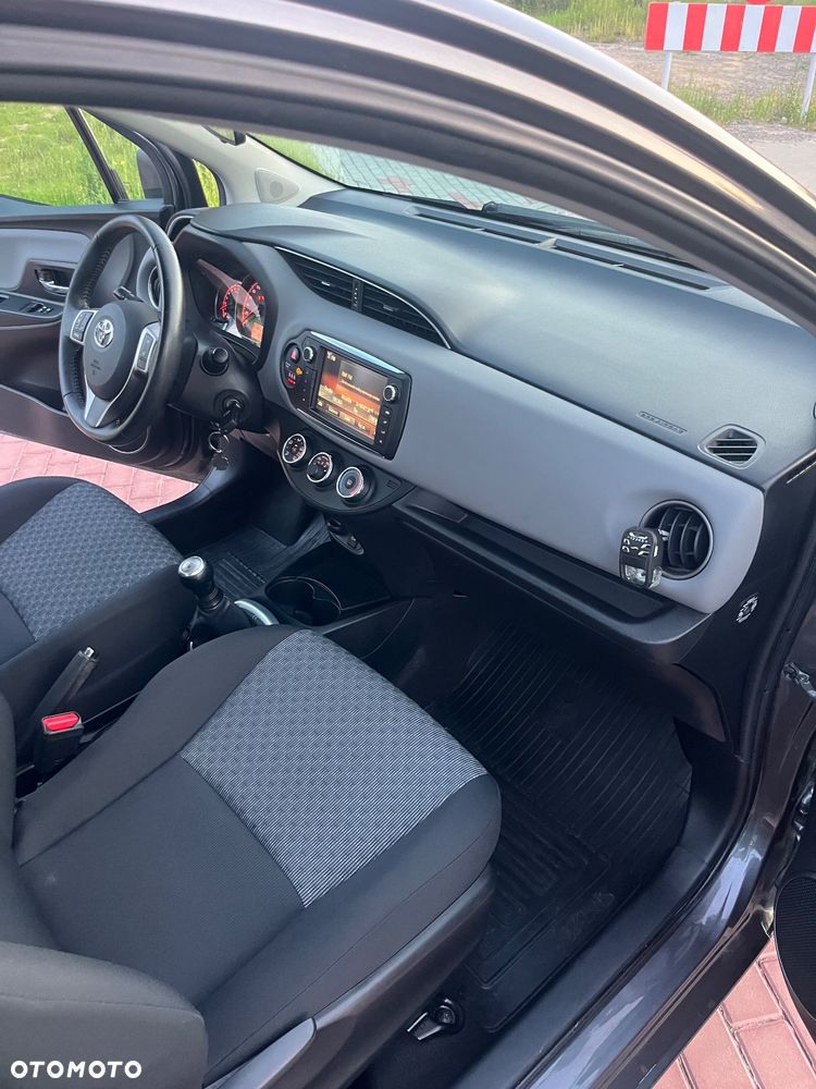 Toyota Yaris 1.0 VVT-i - 16