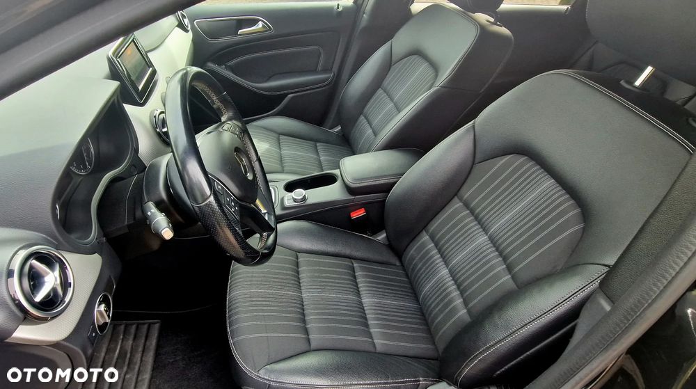 Mercedes-Benz Klasa B 180 BlueEFFICIENCY Edition Style - 9