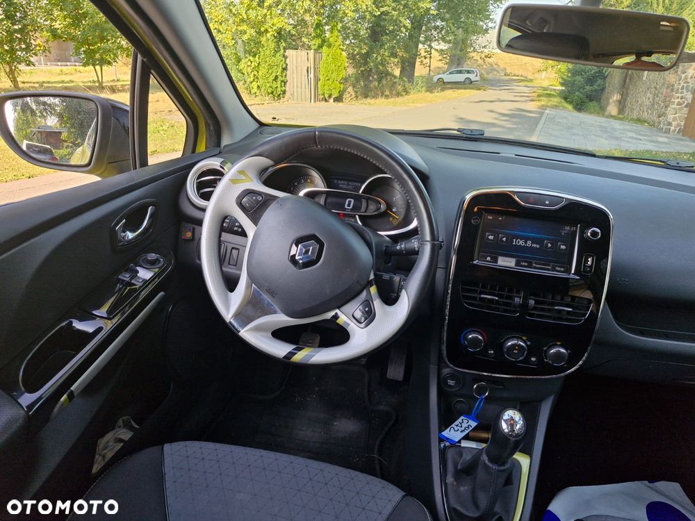 Renault Clio TCe 90 Luxe - 6
