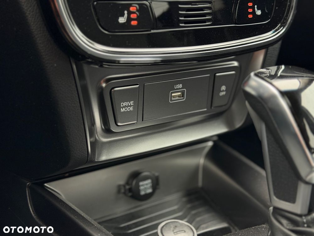 SsangYong/KGM Tivoli 1.5 T-GDI 2WD Automatik Sapphire - 17